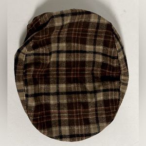 VTG Pendleton Brown Plaid Newsboy 100% Virgin Wool Size Medium